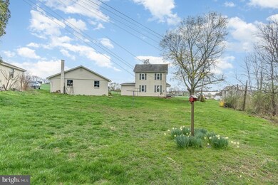 2392 Mountain Rd, Manheim, PA 17545 - photo 5