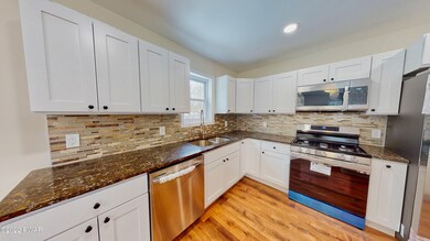 101 Apple Dr, Milford, PA 18337 - photo 5