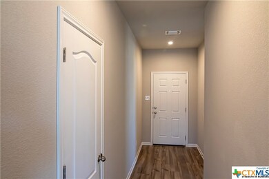 425 Poplin Ln, Troy, TX 76579 - photo 4