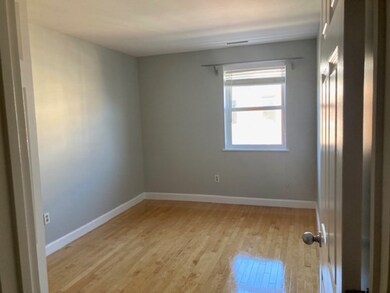 376 Commercial St unit 6D, Boston, MA 02109 - photo 5