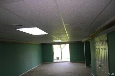 276 Park Ridge Dr, Easton, PA 18040 - photo 5