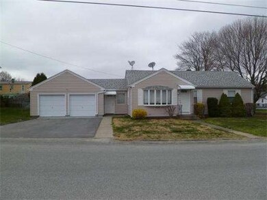 68 Cypress Ave, Tiverton, RI 02878 - photo 3