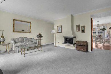 548 Pamlico St, Columbus, OH 43228 - photo 6