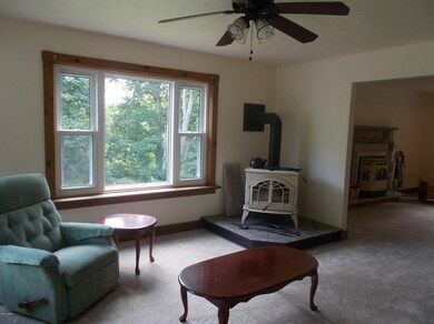 108 Stonegate Ct, Dingmans Ferry, PA 18328 - photo 7