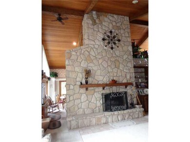 Den/Family/Great Room.
