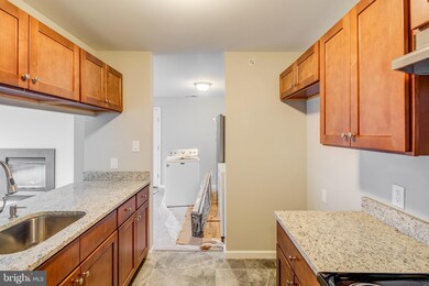 2815C Auburn Ct unit 2815, Mount Laurel, NJ 08054 - photo 3