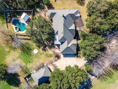 2204 Wood Duck Ln, Granbury, TX 76049 - photo 4