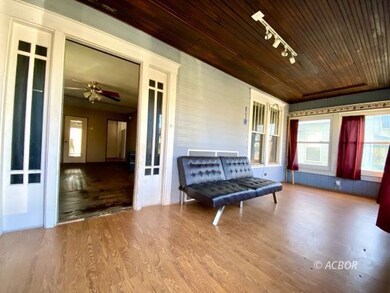 Sunroom/porch