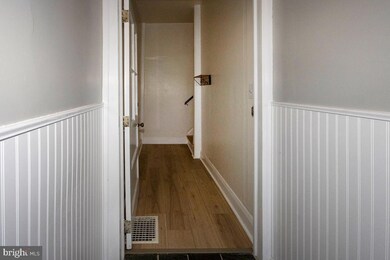 112 Potter St unit B, Haddonfield, NJ 08033 - photo 3