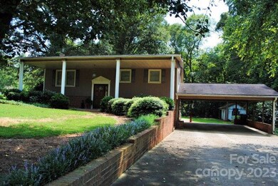 225 W Debbie Ln, Statesville, NC 28625 - photo 3