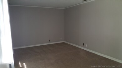 unlisted-address, Tulsa, OK 74105 - photo 2