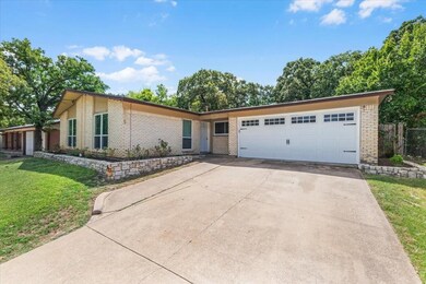 24 Somerset Terrace, Bedford, TX 76022 - photo 4