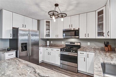 3171 Village Green Dr, Westlake, OH 44145 - photo 4