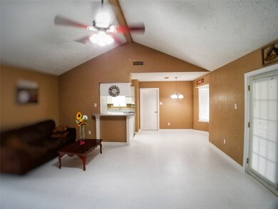 11431 Kirkmeadow Dr, Houston, TX 77089 - photo 7