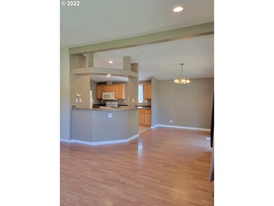 Living Room/Dining Room