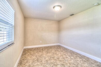 347 Plaza Blvd, Daytona Beach, FL 32118 - photo 7