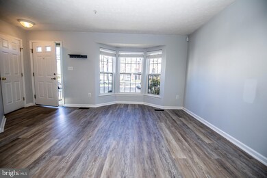 2720 Thornbrook Ct, Odenton, MD 21113 - photo 2