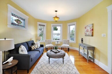 42 Walnut St unit 42, Arlington, MA 02476 - photo 5