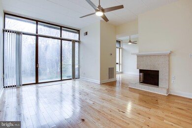 11556 Rolling Green Ct unit 101, Reston, VA 20191 - photo 4