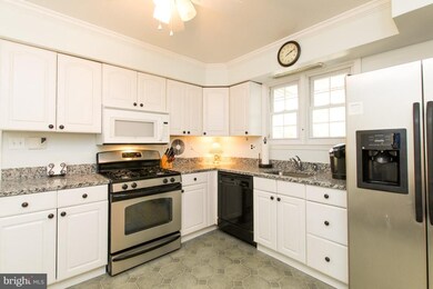 2203 Westridge Rd, Lutherville Timonium, MD 21093 - photo 7