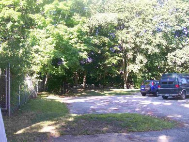 73 Charles St unit 5, Rochester, NH 03867 - photo 6