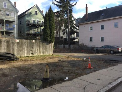 17 Haverford St, Jamaica Plain, MA 02130 - photo 4