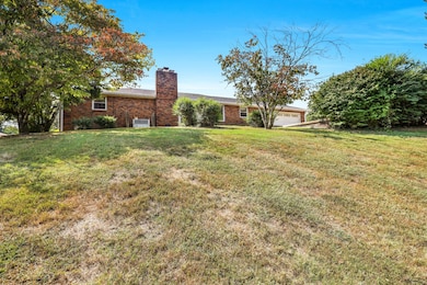 208 General Forrest Dr, Springfield, TN 37172 - photo 6