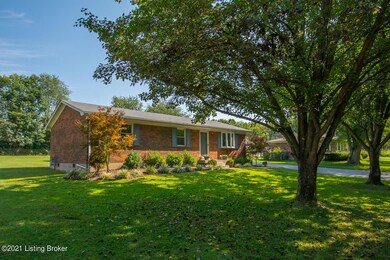 4242 Flatlick Rd, Mount Washington, KY 40047 - photo 7