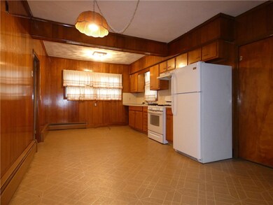 73 Coyle Ave, Pawtucket, RI 02860 - photo 3