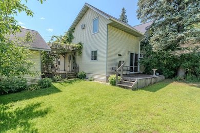 902 4th St NE, Little Falls, MN 56345 - photo 5