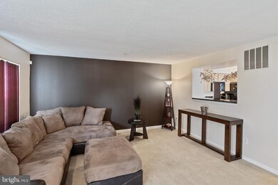 3641 Derby Shire Cir, Windsor Mill, MD 21244 - photo 4