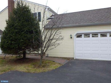 610 Atkinson Ln, Langhorne, PA 19047 - photo 2