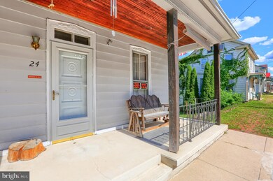 24 N 5th St, Newport, PA 17074 - photo 3