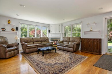 39 Spruce Dr, Pocasset, MA 02559 - photo 2