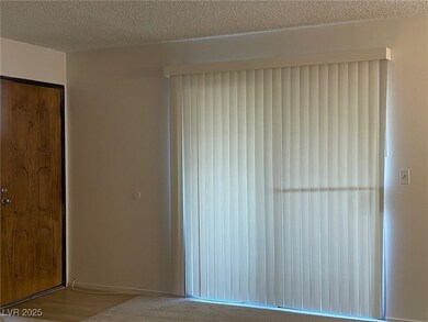 5060 Newport Cove Dr unit B, Las Vegas, NV 89119 - photo 2