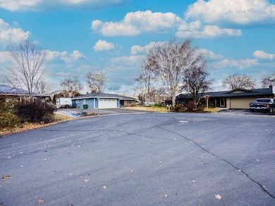 5149 Sumac Ave, Klamath Falls, OR 97603 - photo 4