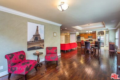 SITTING AREA