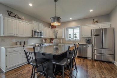 6004 Lone Elm Rd, Shawnee, KS 66218 - photo 7