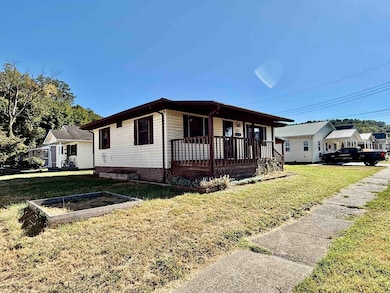 4307 Hughes St, Huntington, WV 25704 - photo 2