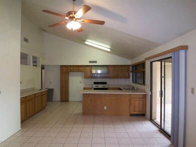 kitchen emelita