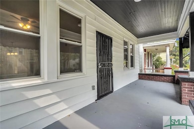 606 W 40th St, Savannah, GA 31415 - photo 4