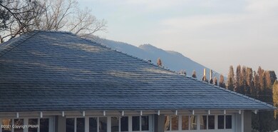 829 Center St, Jim Thorpe, PA 18229 - photo 6