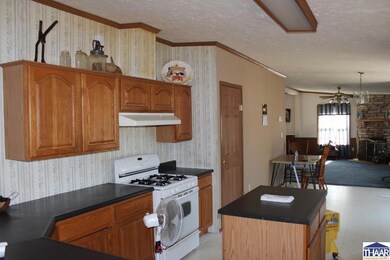 10932 N Baldwin St, Rosedale, IN 47874 - photo 5