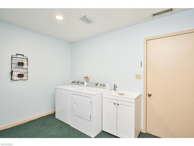 738-2 Claridge Ln, Aurora, OH 44202 - photo 6