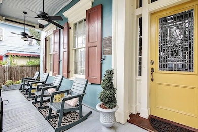 Front porch rocking!