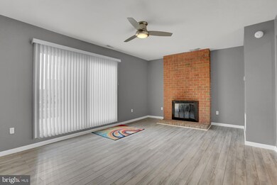 1052 Brinker Dr, Hagerstown, MD 21740 - photo 6