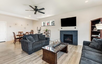 241 NW 29th St - 5