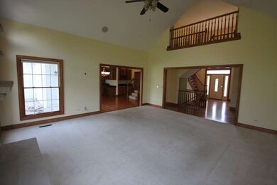 28730 W Harvest Glen Cir, Cary, IL 60013 - photo 5