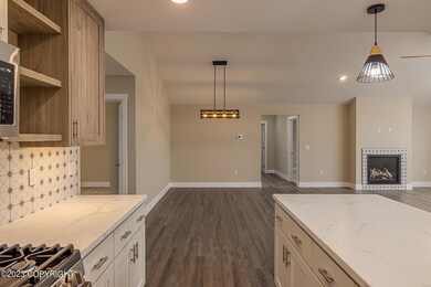 10413 W Glacier Peak Dr, Big Lake, AK 99654 - photo 2