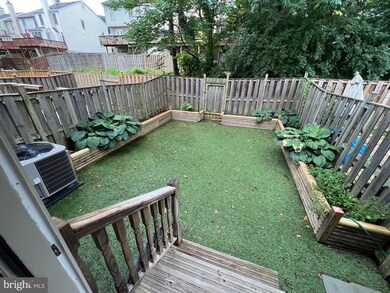 10682 Winfield Loop, Manassas, VA 20109 - photo 5